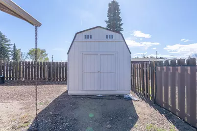 701 SW 23rd Street, Redmond, OR 97756 - Photo 27