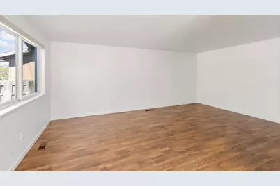 519 Glenn Way, Central Point, OR 97502 - Photo 7