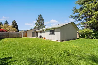 519 Glenn Way, Central Point, OR 97502 - Photo 25