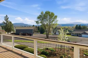 3082 NE Yellowpine Rd, Prineville, OR 97754 - Photo 3