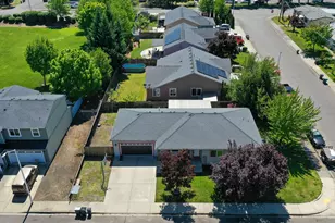 2702 Eagle Creek Dr, White City, OR 97503 - Photo 27