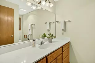 1027 Oak Knoll Dr, Ashland, OR 97520 - Photo 33