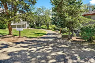 1027 Oak Knoll Dr, Ashland, OR 97520 - Photo 45