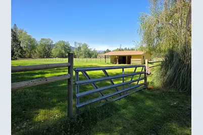 2880 Fish Hatchery Road, Grants Pass, OR 97527 - Photo 7
