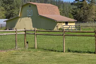 2880 Fish Hatchery Rd, Grants Pass, OR 97527 - Photo 5