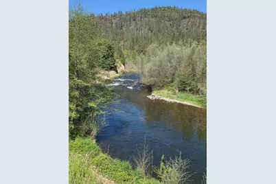 2880 Fish Hatchery Road, Grants Pass, OR 97527 - Photo 1