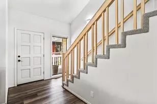 3020 NW Clubhouse Dr, Bend, OR 97703 - Photo 9