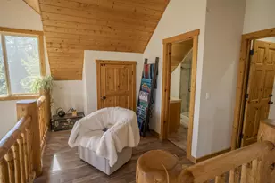 41650 Clover Creek Rd, Klamath Falls, OR 97601 - Photo 45