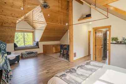 41650 Clover Creek Road, Klamath Falls, OR 97601 - Photo 31