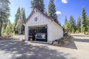 41650 Clover Creek Rd, Klamath Falls, OR 97601 - Photo 59