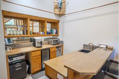 41650 Clover Creek Road, Klamath Falls, OR 97601 - Photo 39