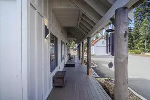 41650 Clover Creek Rd, Klamath Falls, OR 97601 - Photo 9