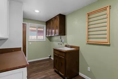 2384 Amaryllis Street, Medford, OR 97504 - Photo 21