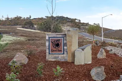 425 Quail Crossing #82, Eagle Point, OR 97524 - Photo 1