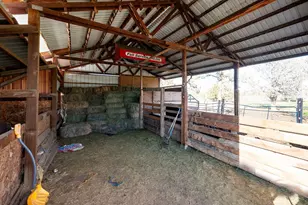 3828 NE 45th St, Redmond, OR 97756 - Photo 37