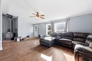 3828 NE 45th St, Redmond, OR 97756 - Photo 13