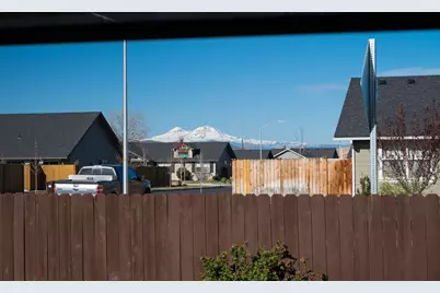 1745 NE 6th Street, Redmond, OR 97756 - Photo 13