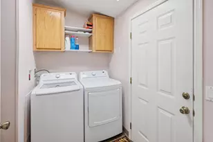 1745 NE 6th St, Redmond, OR 97756 - Photo 19