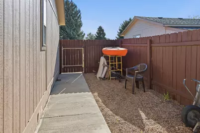 1745 NE 6th Street, Redmond, OR 97756 - Photo 23