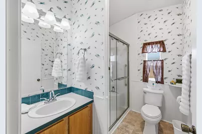 1745 NE 6th Street, Redmond, OR 97756 - Photo 17