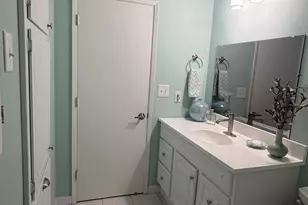 908 NW Hewitt Ln, Grants Pass, OR 97526 - Photo 19