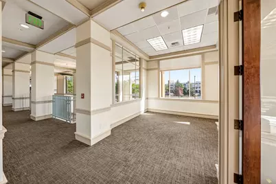 1501 E McAndrews Road, Medford, OR 97504 - Photo 15