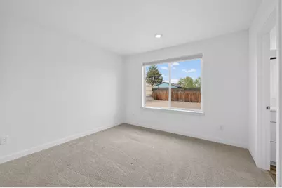 750 NE Rickenbacker Road, Madras, OR 97741 - Photo 13