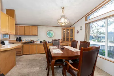 1010 Hemlock Lane, Grants Pass, OR 97527 - Photo 9