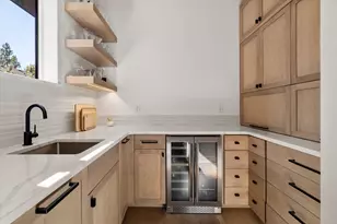 19896 Alderwood Cir, Bend, OR 97702 - Photo 27