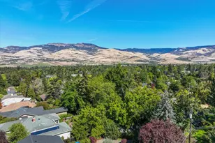 1120 Beswick Way, Ashland, OR 97520 - Photo 41