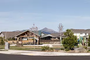 2557 NW Spruce Pl, Redmond, OR 97756 - Photo 17