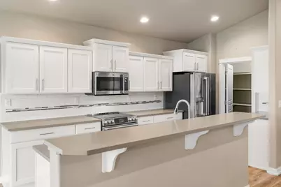 4485 SW Salmon Avenue, Redmond, OR 97756 - Photo 9