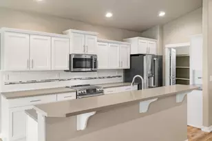 4485 SW Salmon Ave, Redmond, OR 97756 - Photo 9