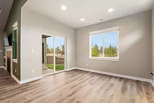 4485 SW Salmon Ave, Redmond, OR 97756 - Photo 31