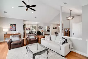 19635 Clear Night Dr, Bend, OR 97702 - Photo 7