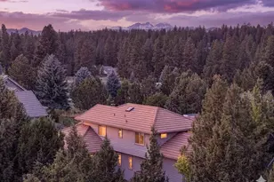 19635 Clear Night Dr, Bend, OR 97702 - Photo 35