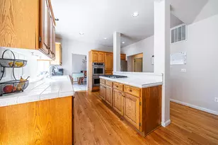 2840 Wilkshire Dr, Medford, OR 97504 - Photo 3