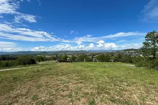 461 Pinnacle Ridge, Eagle Point, OR 97524 - Photo 1