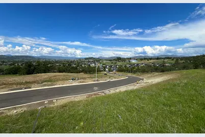 468 Pinnacle Ridge #88, Eagle Point, OR 97524 - Photo 5