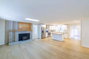 1382 NE Drost Dr, Bend, OR 97701 - Photo 7