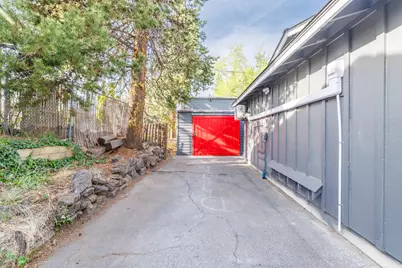 1382 NE Drost Drive, Bend, OR 97701 - Photo 37