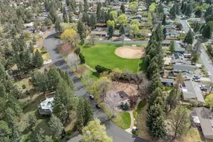 1382 NE Drost Dr, Bend, OR 97701 - Photo 55