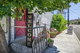 234 S Canyon Blvd, John Day, OR 97845 - Photo 1