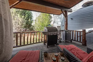2936 NE Red Oak Dr, Bend, OR 97701 - Photo 15