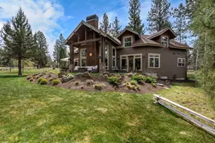 17010 Royal Coachman Dr, Sisters, OR 97759 - Photo 41