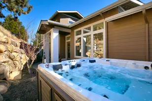3352 NW Fairway Heights Dr, Bend, OR 97703 - Photo 17