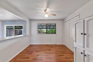 1245 Valley View Dr, Medford, OR 97504 - Photo 11