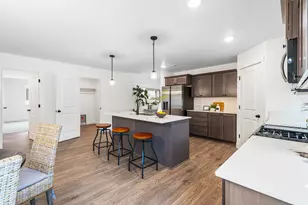 4156 SW Pumice Ave, Redmond, OR 97756 - Photo 5