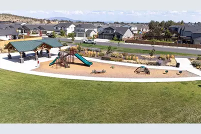 1592 NW Varnish Place, Redmond, OR 97756 - Photo 41