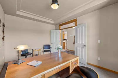 2546 NW 22nd Street, Redmond, OR 97756 - Photo 9